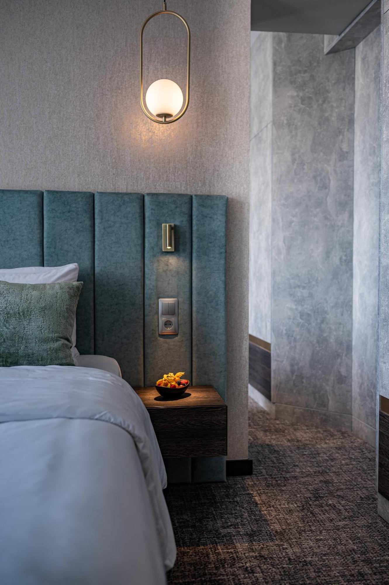 Hotel Azur Premium Шіофок Екстер'єр фото