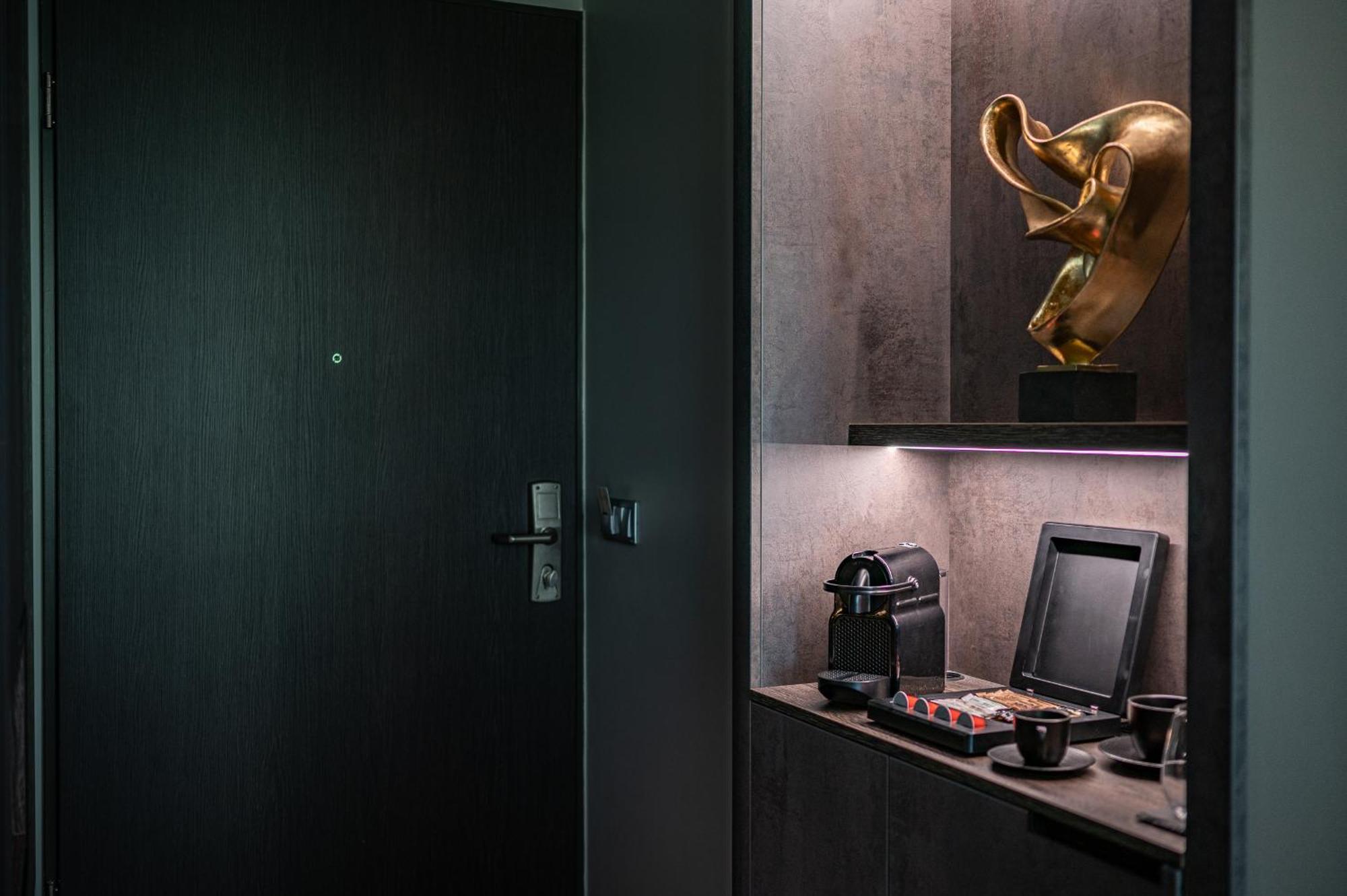 Hotel Azur Premium Шіофок Екстер'єр фото