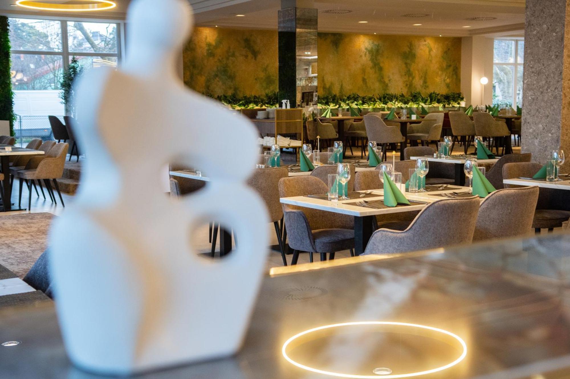 Hotel Azur Premium Шіофок Екстер'єр фото